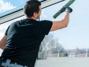 Curso online de Limpieza de Vidrios en Edificios y Locales